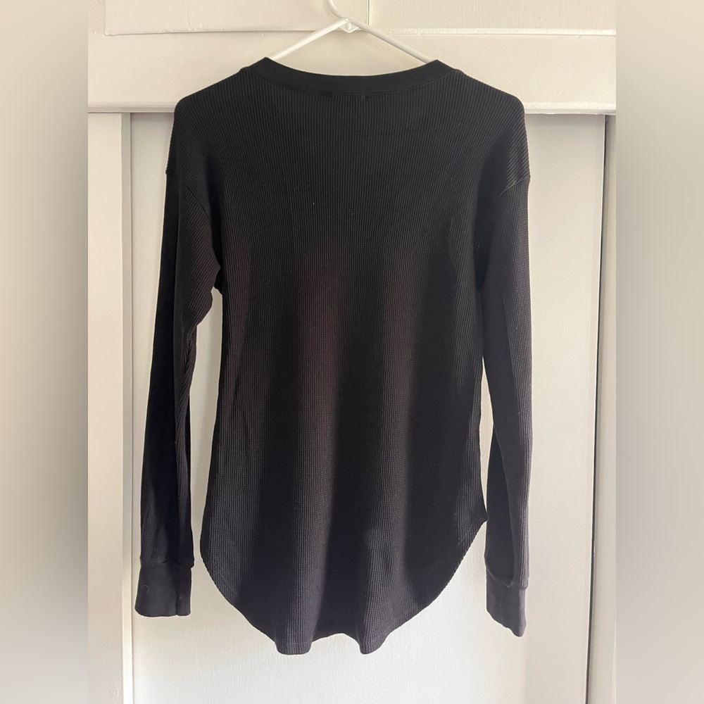 Splendid Lace Up Waffle Knit BLACK Top MSRP $118 XS EUC - Picture 4 of 5